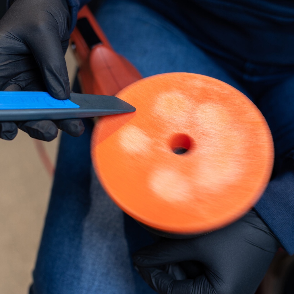 Polishing Pad Claw