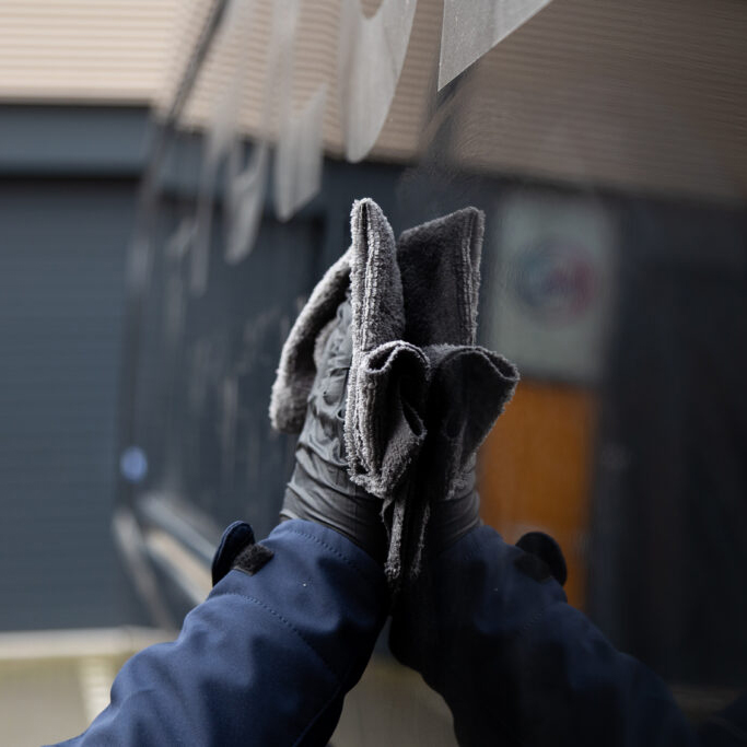 Sticker & Glue Remover